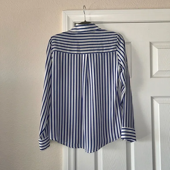 Express Two Pocket Portofino Button Down Striped - Picture 4 of 7